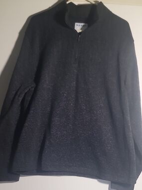 Old Navy Men's Black Zip-Neck Sweater